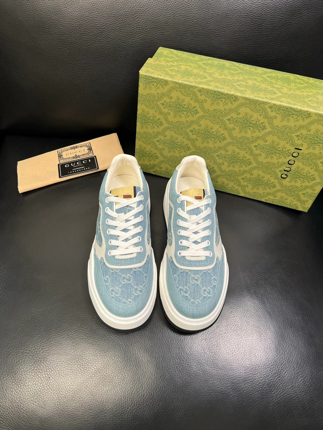 Men's shoes 💰820 Gucci high quality top crafts Gucci counter new original factory configuration, imported cowhide patchwork fabric from Italy, imported cowhide lining, breathable and comfortable, sole: original factory special supply original sole super comfortable, original factory and single goods, welcome to compare, code number 38-44 (customized 45 46)